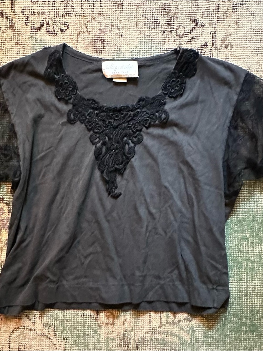 Vtg Margaret Art Lynn Yang Y2K Black Lace Cropped T-Shirt Top SMALL